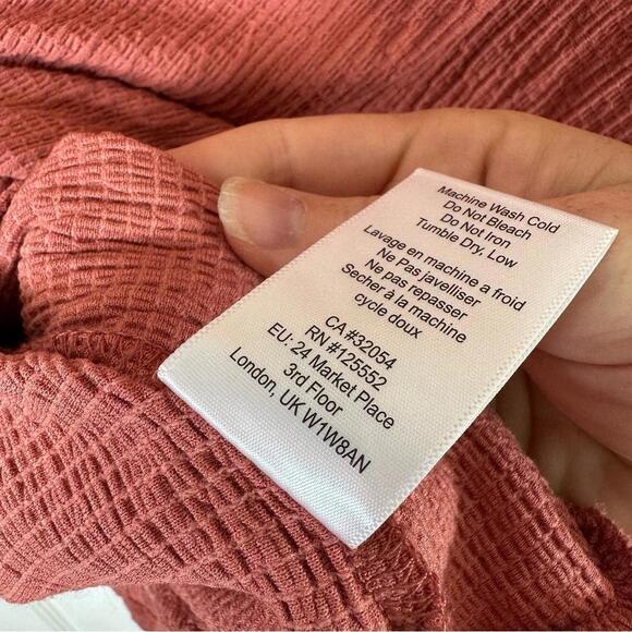 Anthropologie - Vanessa Smocked Top Dolan Left Coast - Medium - Picture 6 of 8